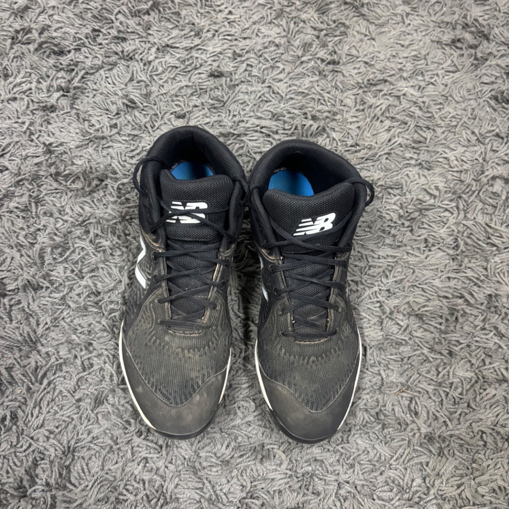 New Balance Baseball Cleats